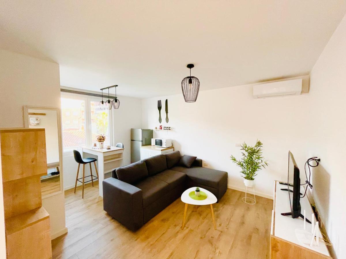Central Apartment 2, Tirana Esterno foto