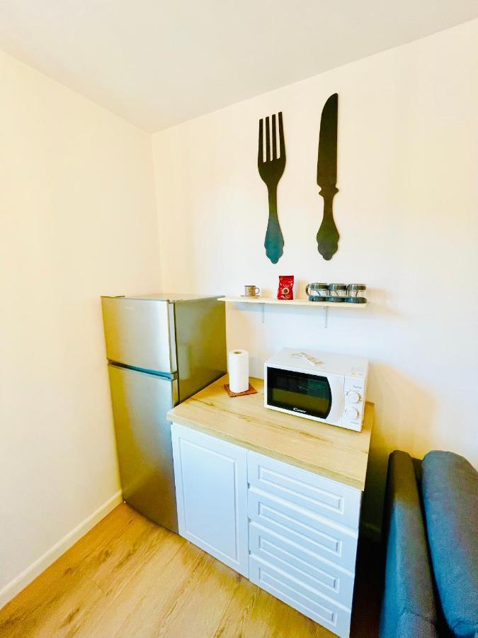 Central Apartment 2, Tirana Esterno foto